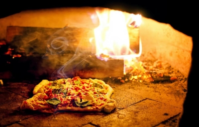 Titelbild zum Thema Rezepte für Pizzaofen