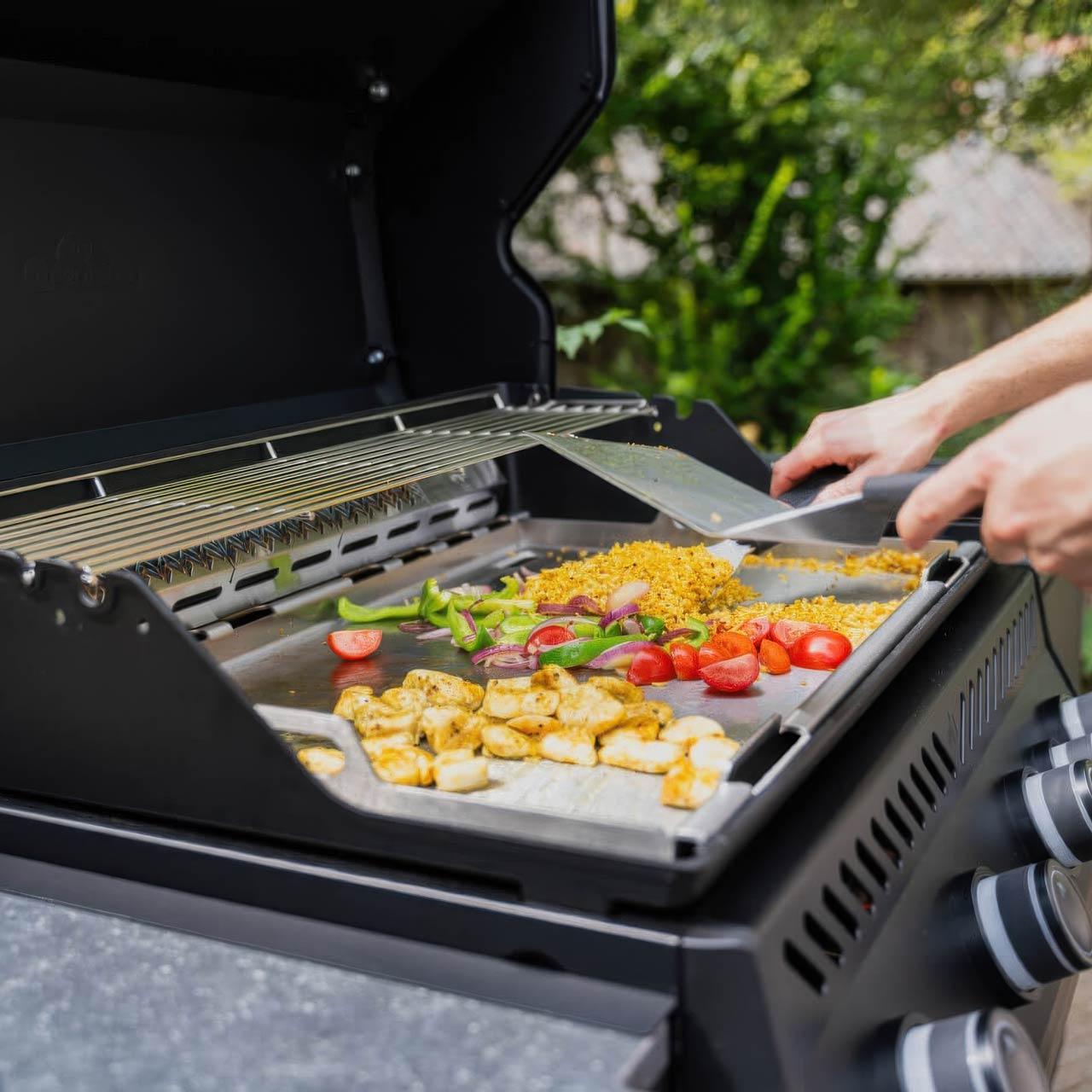 Gasgrill Einbaugrillaufsatz Napoleon 32 Zoll 300-Serie mattschwarz