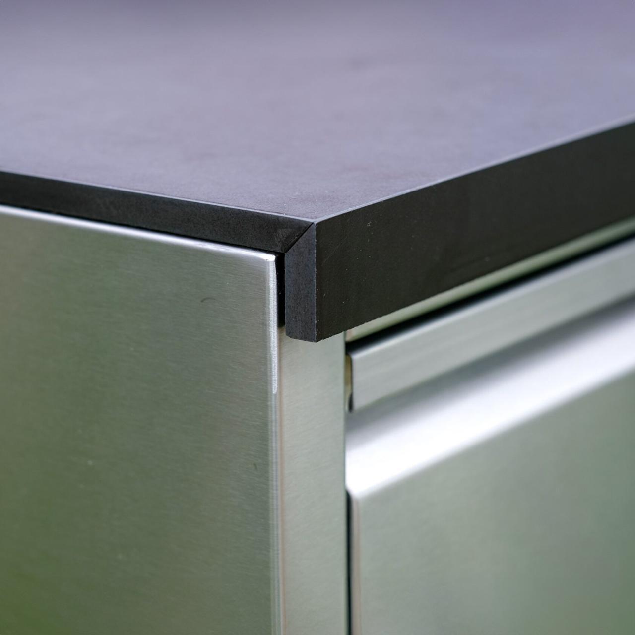Outdoorküche vivandio quub / Outdoor Cocktailstation mit Kühlschrank und Spüle - Ausführung: schwarz - Mobilität: mit Stellfüßen