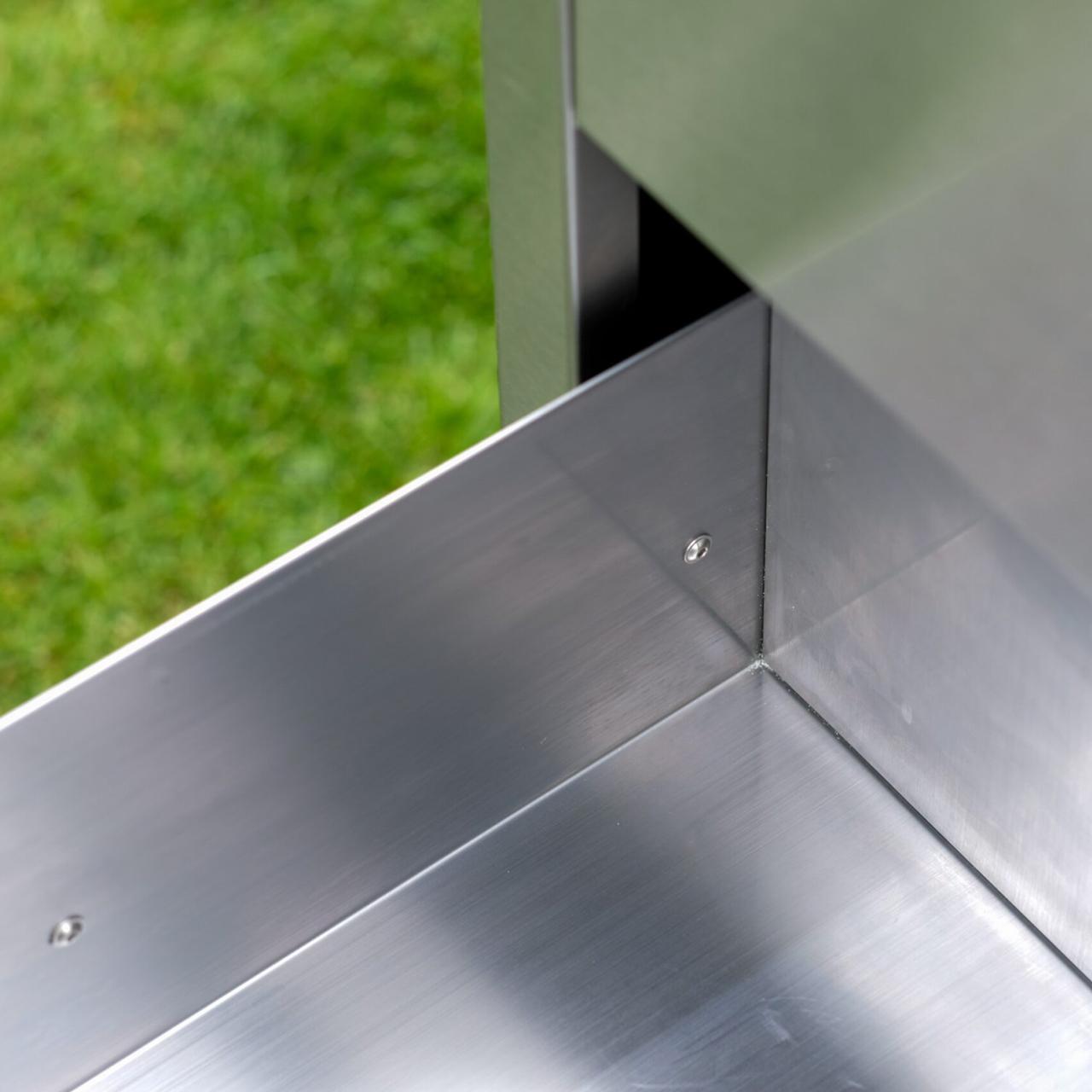 Outdoorküche vivandio quub / 32 Zoll Grillmodul Schubladen Schrankmodul - Ausführung: Silber - Mobilität: mit Stellfüßen