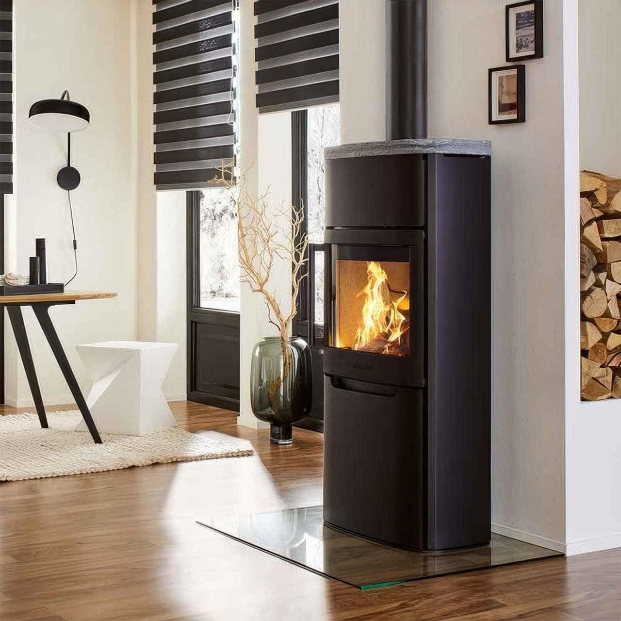 Kaminofen Wiking Pala 6, 7 kW - Ausführung: Stahl - Korpus: Schwarz - Rauchabgang: Hinten