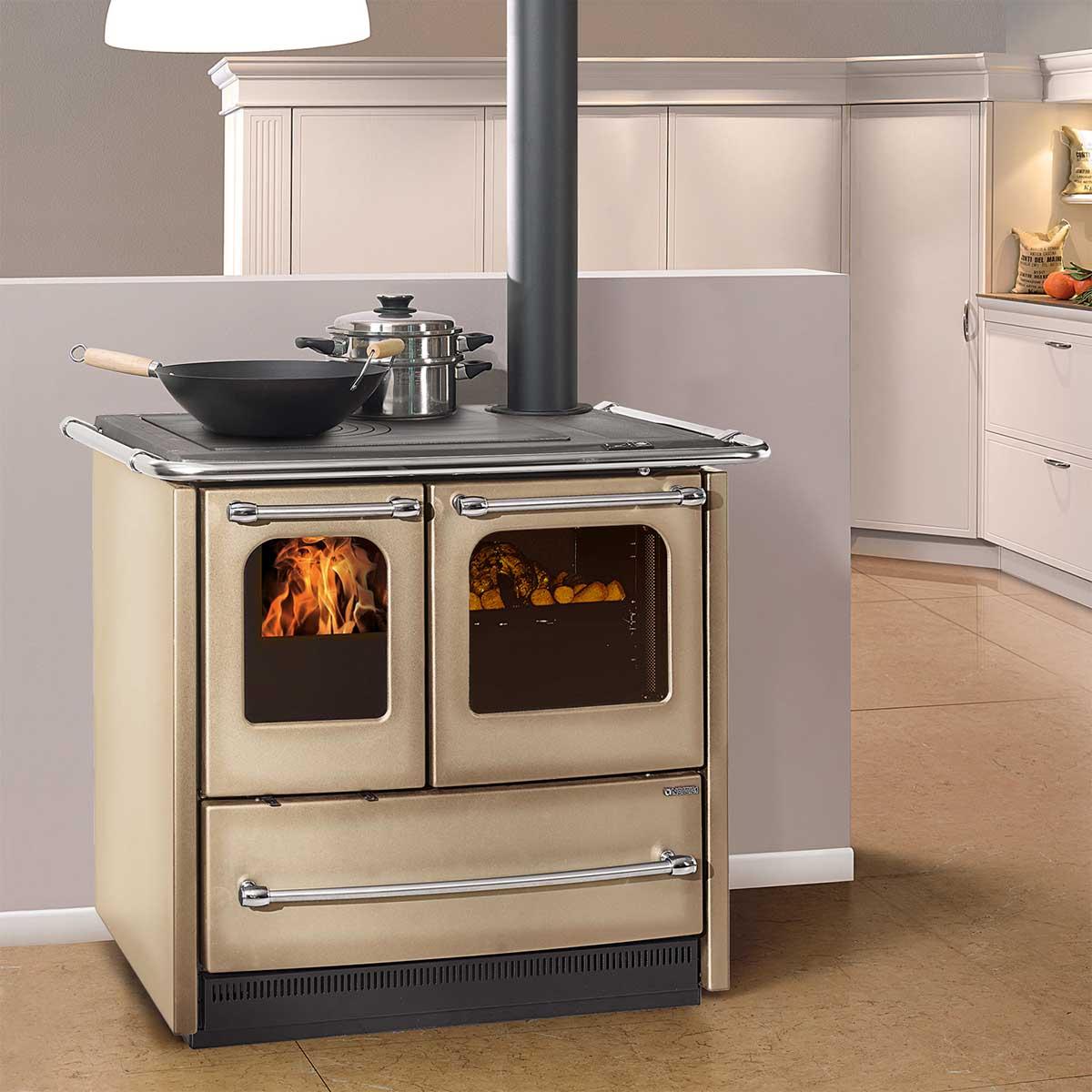 Küchenofen La Nordica Sovrana Easy.16 mit 7,5 kW - Verkleidung: Stahl caramello