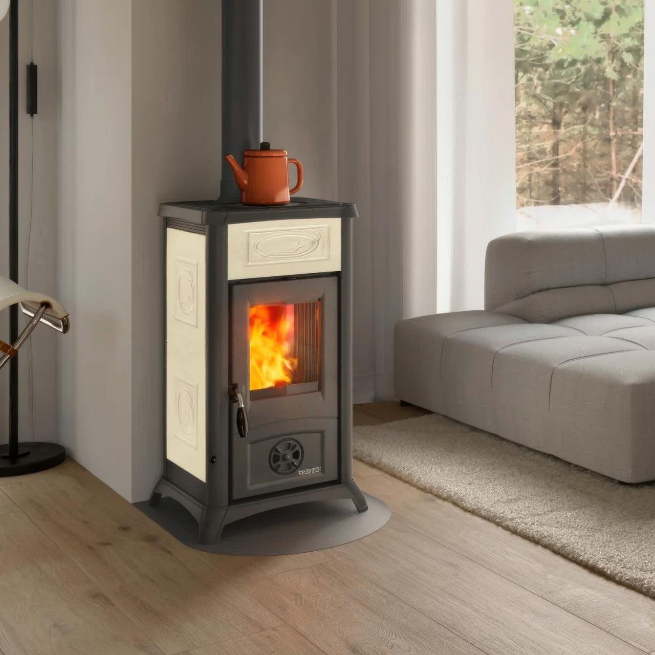 Kaminofen La Nordica Gemma Lean 6,5 kW - Ausführung: Ceramica Panna