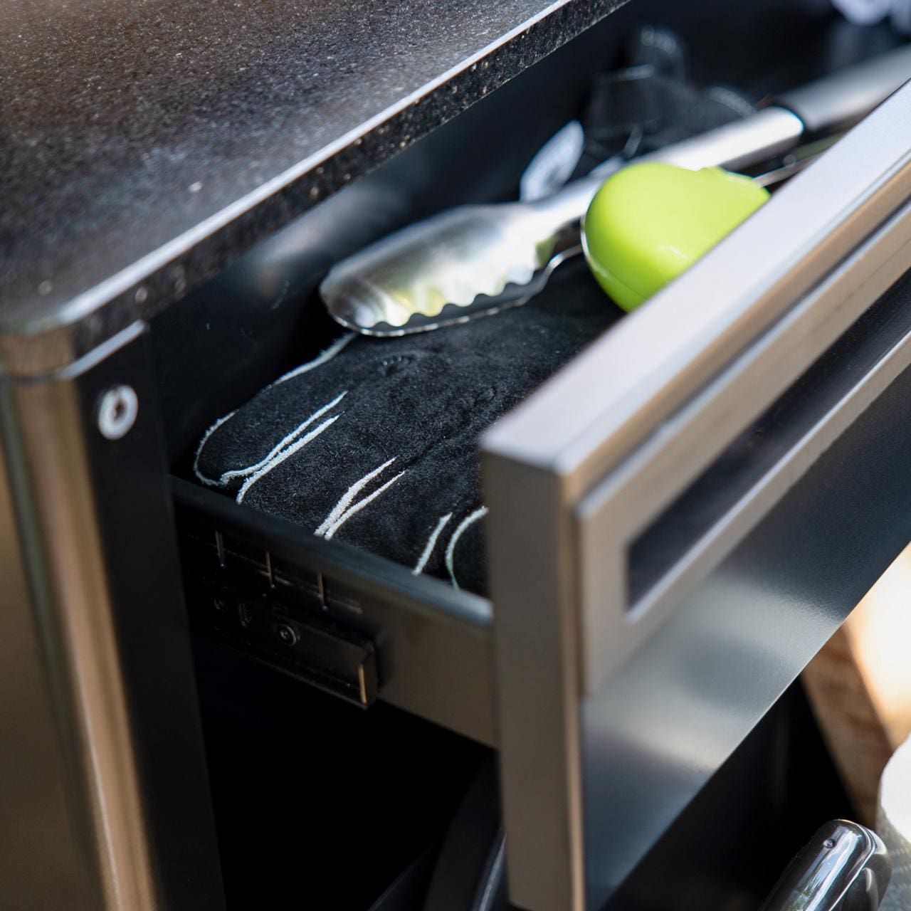 Outdoorchef Heat Schrankmodul mit 2 Türen | 1 Schublade - Arbeitsplatte: Granit