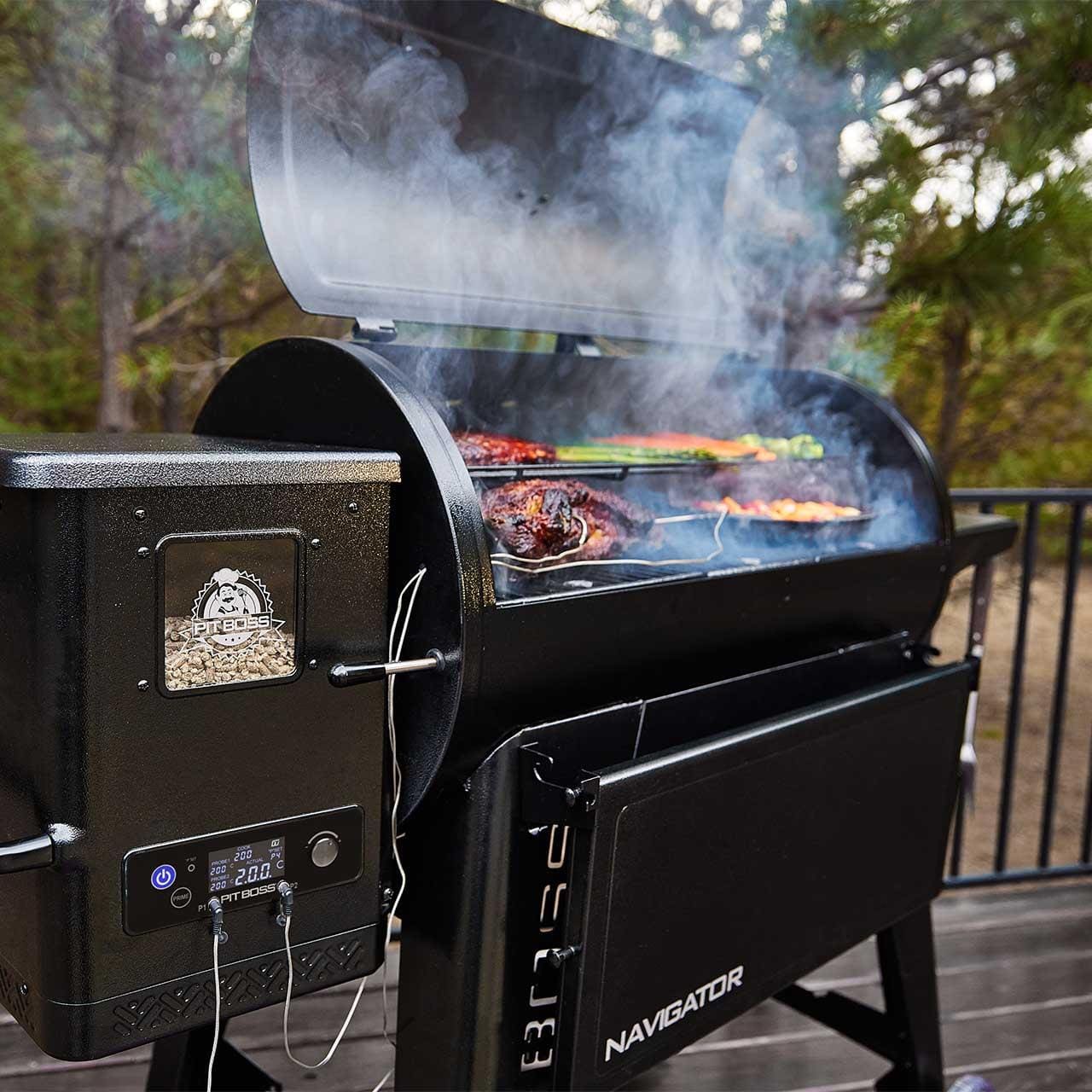 Pelletgrill Pit Boss Navigator 850G WiFi Kit inkl. Abdeckhaube