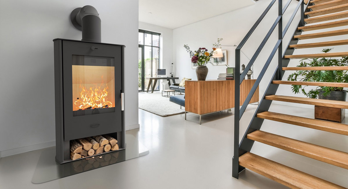 Fireplace Kaminofen Korda Stahl, Montagebeispiel
