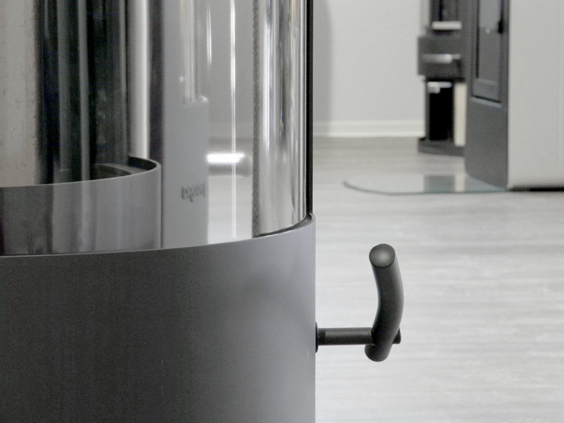 Wie kann ich eine verrußte Kaminscheibe verhindern?