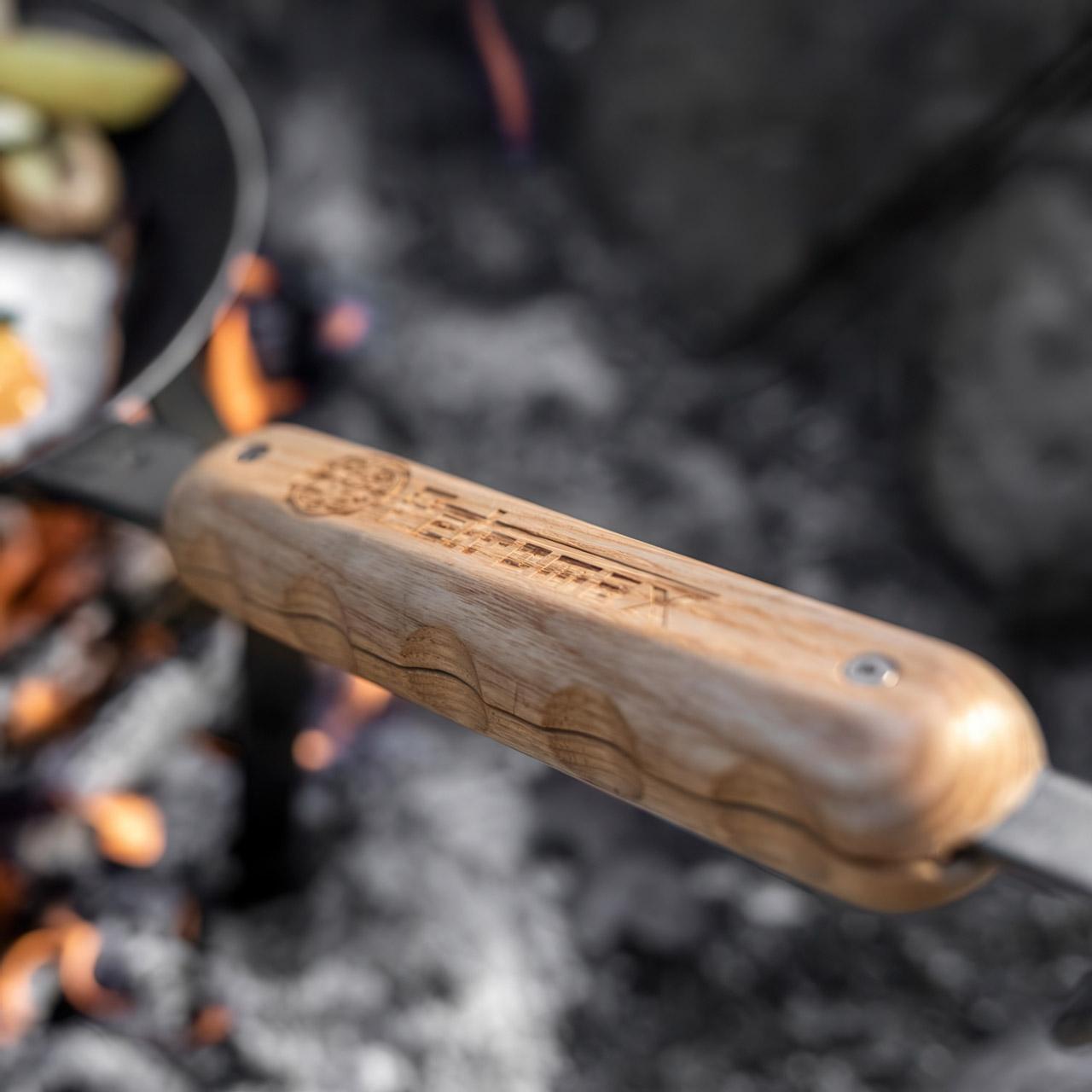 Holzgriff für Petromax schmiedeeiserne Pfannen, ergonomische Form & passgenauer Sitz