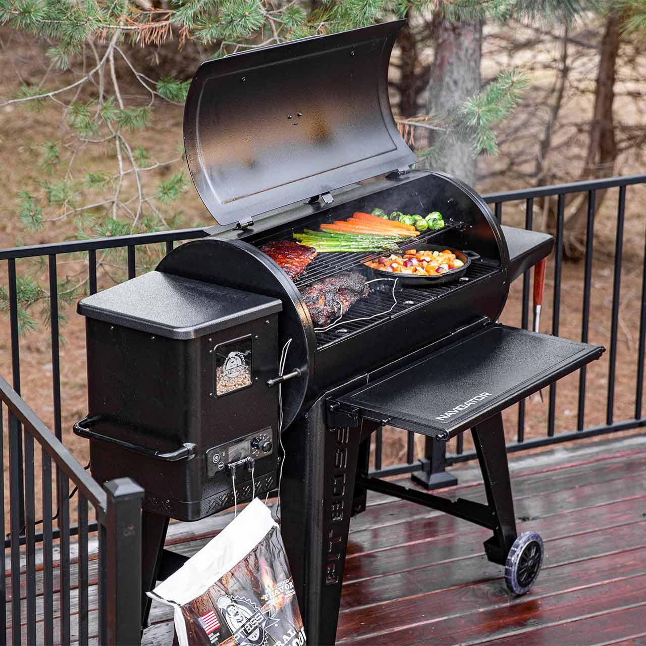 Pelletgrill Pit Boss Navigator 1150 inkl. Abdeckhaube