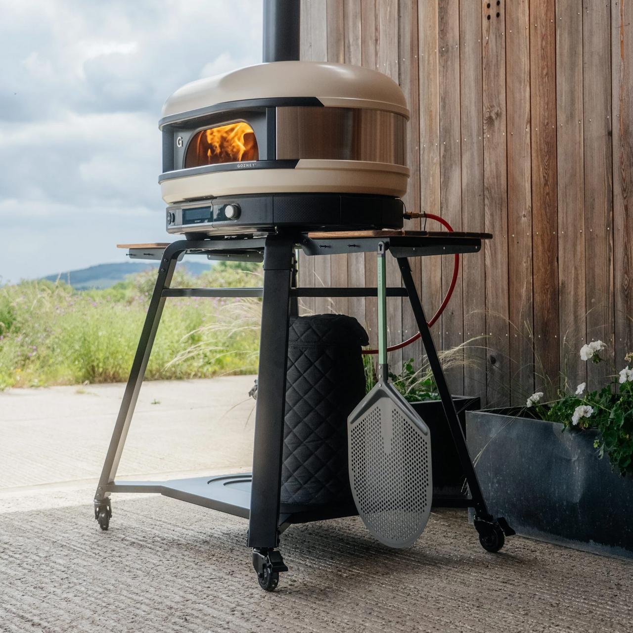 Pizzaofen Gozney Dome XL Gen 2.0 Essentials Bundle inkl. Gestell und Pro Pizzaschieber XL - Ausführung: Bone