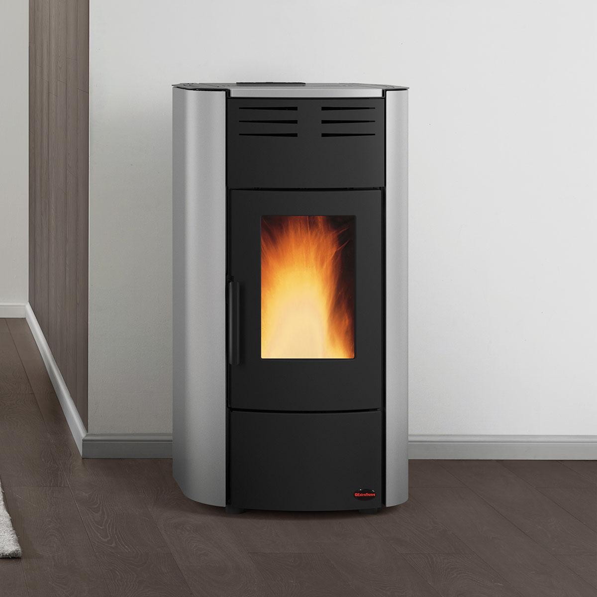 Pelletofen wasserführend Extraflame Raffaella Idro H18 5.0.16 mit 23,6 kW - Verkleidung: elfenbein