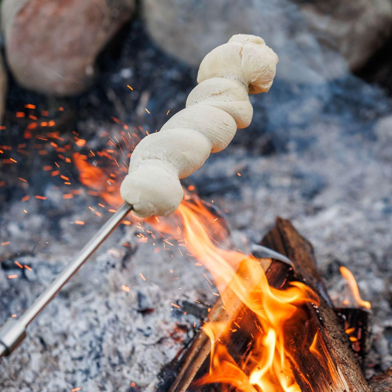 Petromax Stockbrot Spieß mit Gusseisenspitze