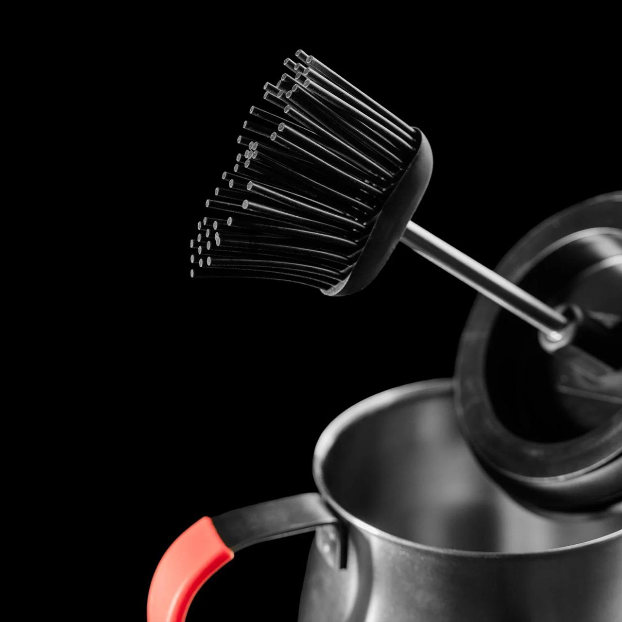 Kamado Joe Krafted Stahl Bratentopf mit Bürste