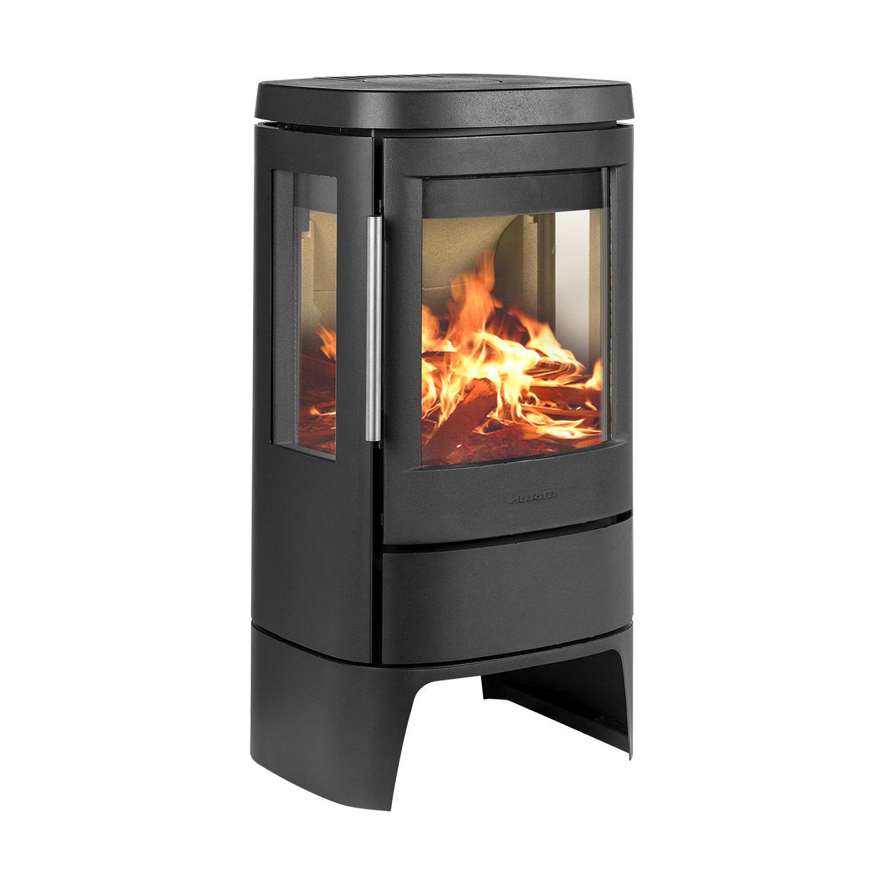 Kaminofen HWAM 4510 Autopilot mit Seitenglas & Sockel, 4,9 kW - Ausführung: HWAM 4510c, niedriger Sockel, Korpus Schwarz