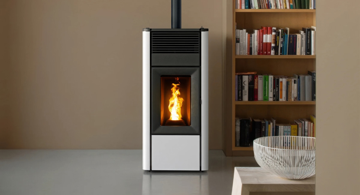 Pelletofen MCZ Teia Comfort Air Smartclean 10 UP Montagebeispiel Pelletofen MCZ Teia Comfort Air Smartclean 10 UP