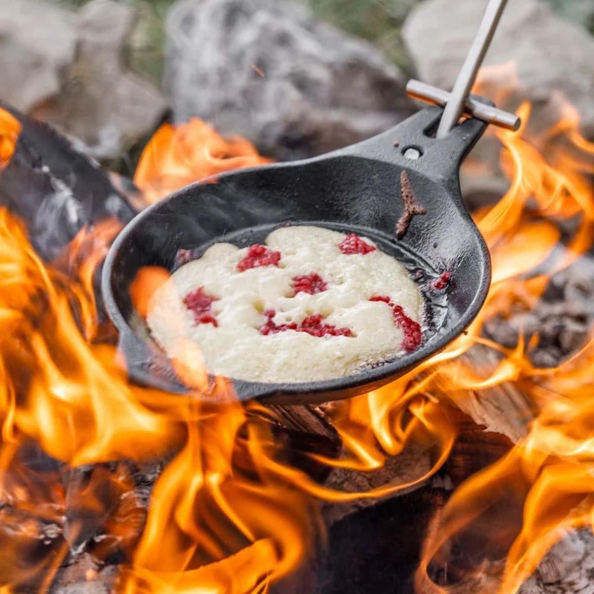 Petromax Lagerfeuerpfanne aus Gusseisen