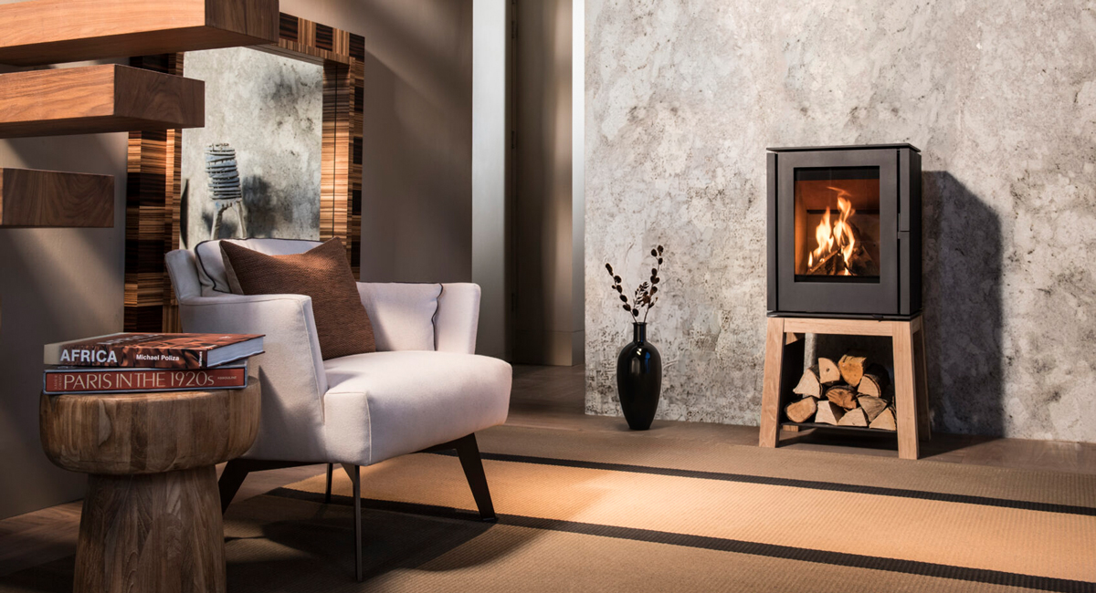 Trimline Fires - Woody Loft mit Holzsockel