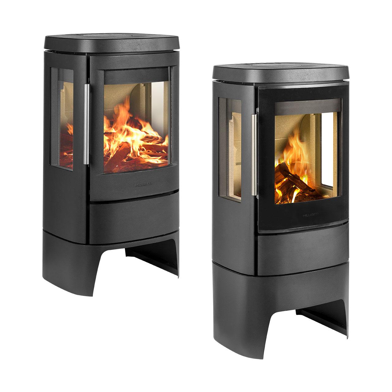 Kaminofen HWAM 4510 Autopilot mit Seitenglas & Sockel, 4,9 kW - Ausführung: HWAM 4510c, niedriger Sockel, Korpus Schwarz