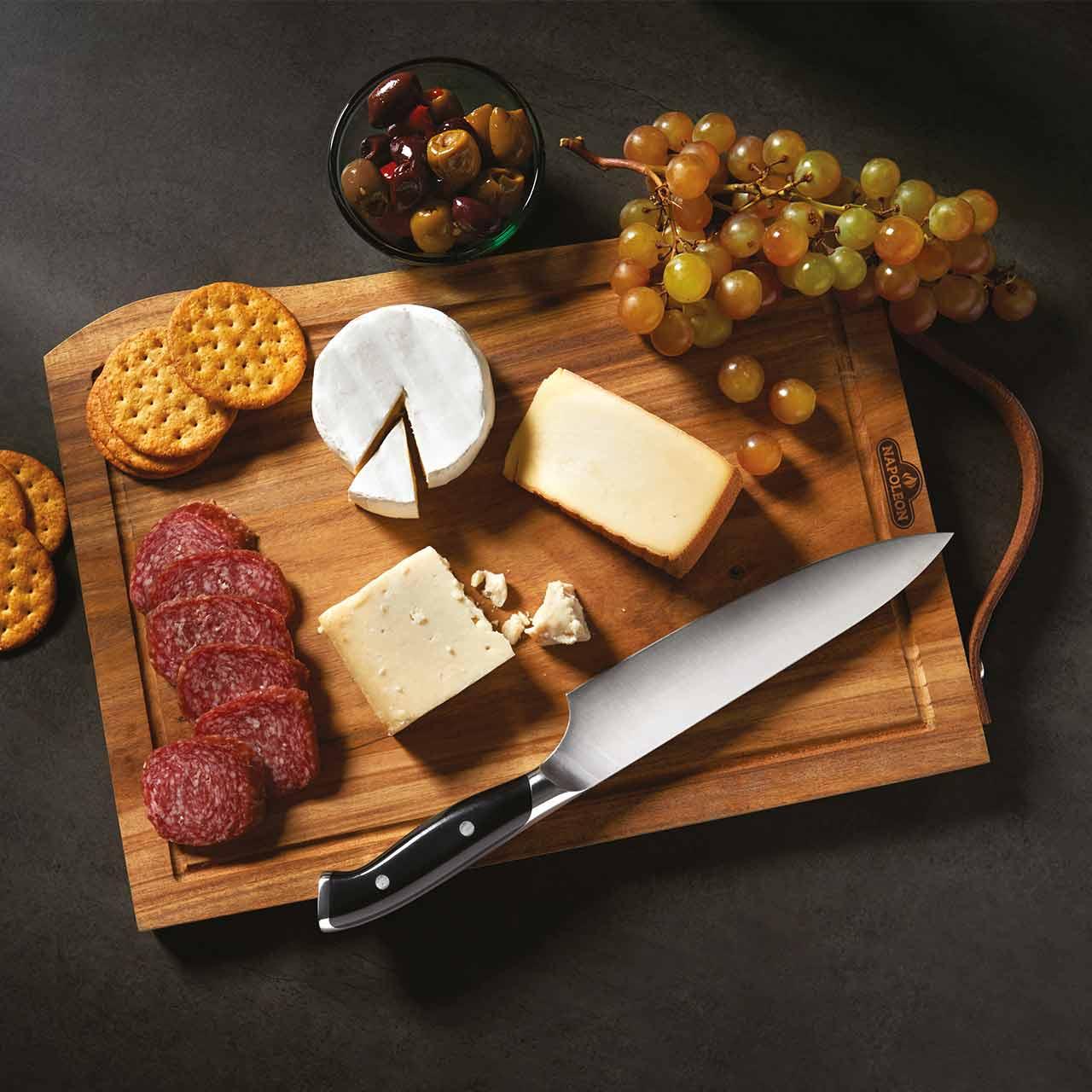 Grillzubehör Napoleon Premium Schneidebrett inkl. PRO Chef Messer