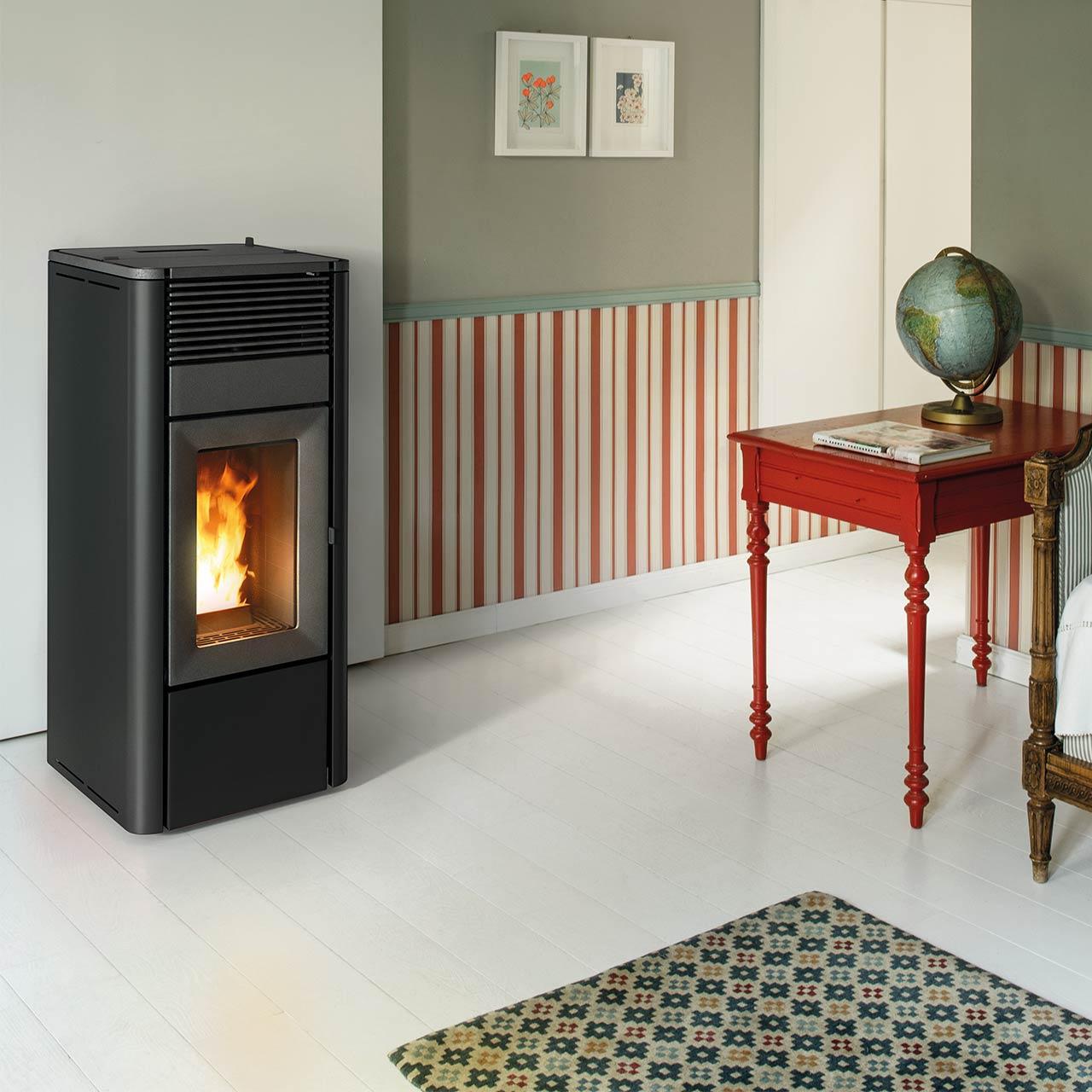 Pelletofen MCZ Teia Comfort Air 10 R 10 kW - Ausführung: Dark metal_308