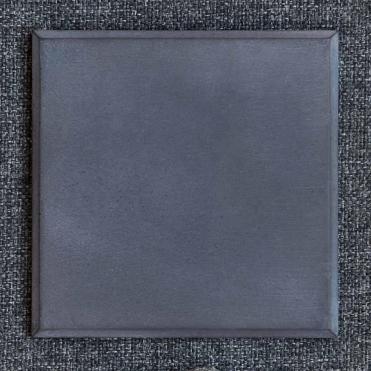 Speicherofen Tonwerk T-TWO Stone 6 kW - Ausführung: Beton Schwarz natur
