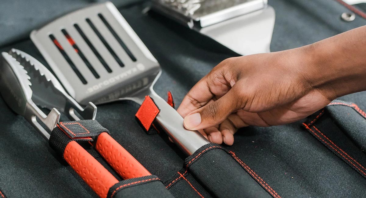 Titelbild, Kamado Joe Krafted™ Steel Grilling Tools Accessories Kit