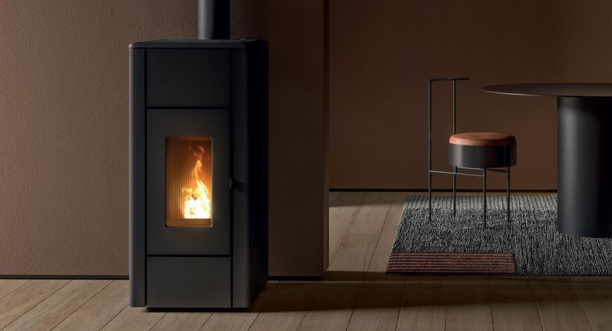 Pelletofen RED Ren Air 8 R Montagebeispiel Pelletofen RED Ren Air 8 S1 Montagebeispiel