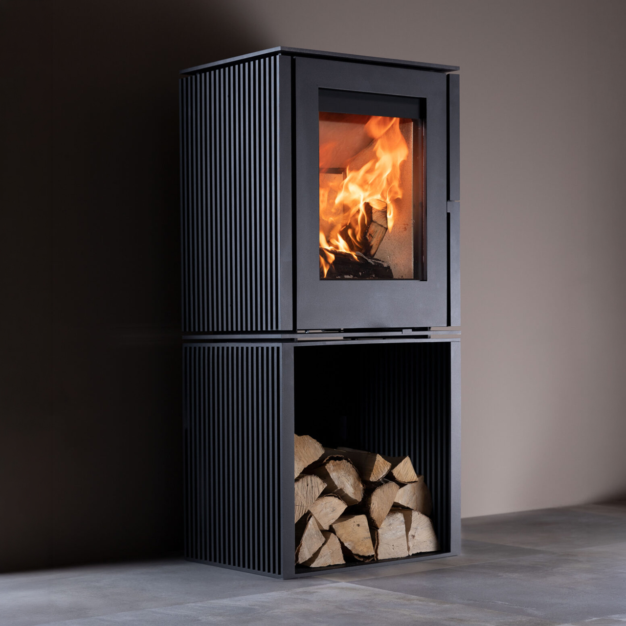 Trimline Fires Woody Loft Schmale Stahlrippen