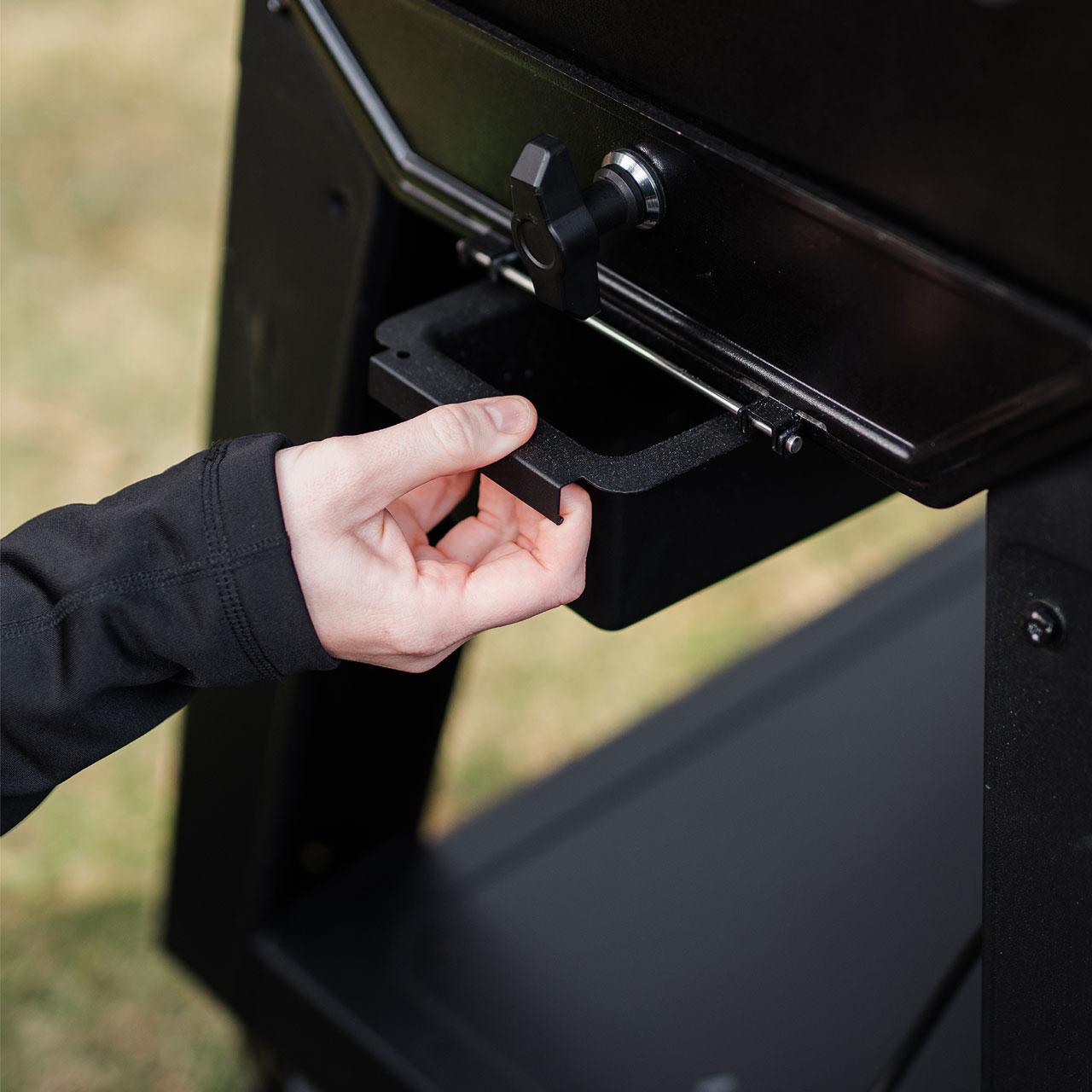 Digitaler Holzkohlegrill und Smoker Masterbuilt Gravity Series XT