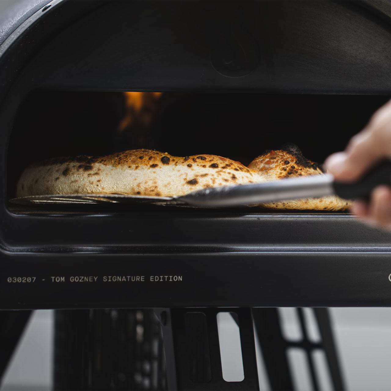 Pizzaofen Gozney Roccbox Off-Black Signature Edition