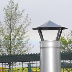 Regenhaube eines Edelstahlschornsteins